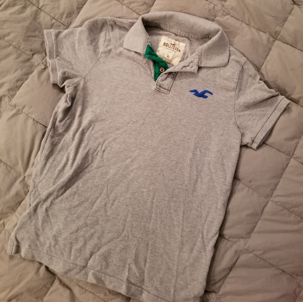 Hollister polo